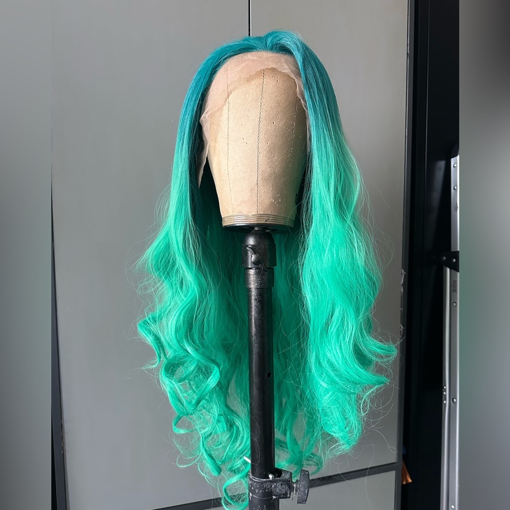 Brand new turquoise and bright green ombré 26 inch synthetic lace front wig